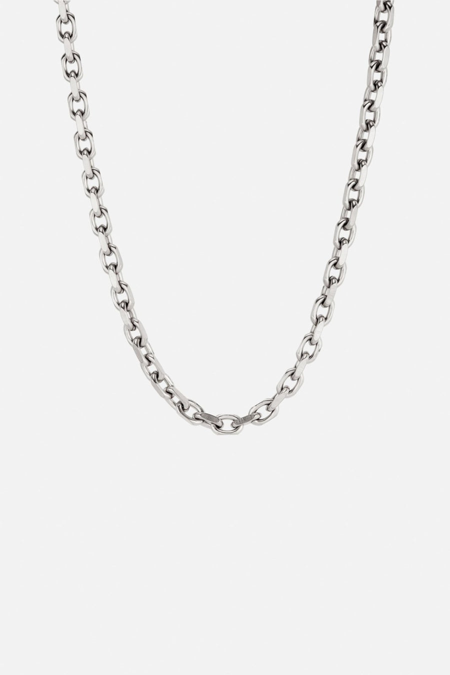 Silver-tone 5 mm anchor chain necklace, front view on a light background