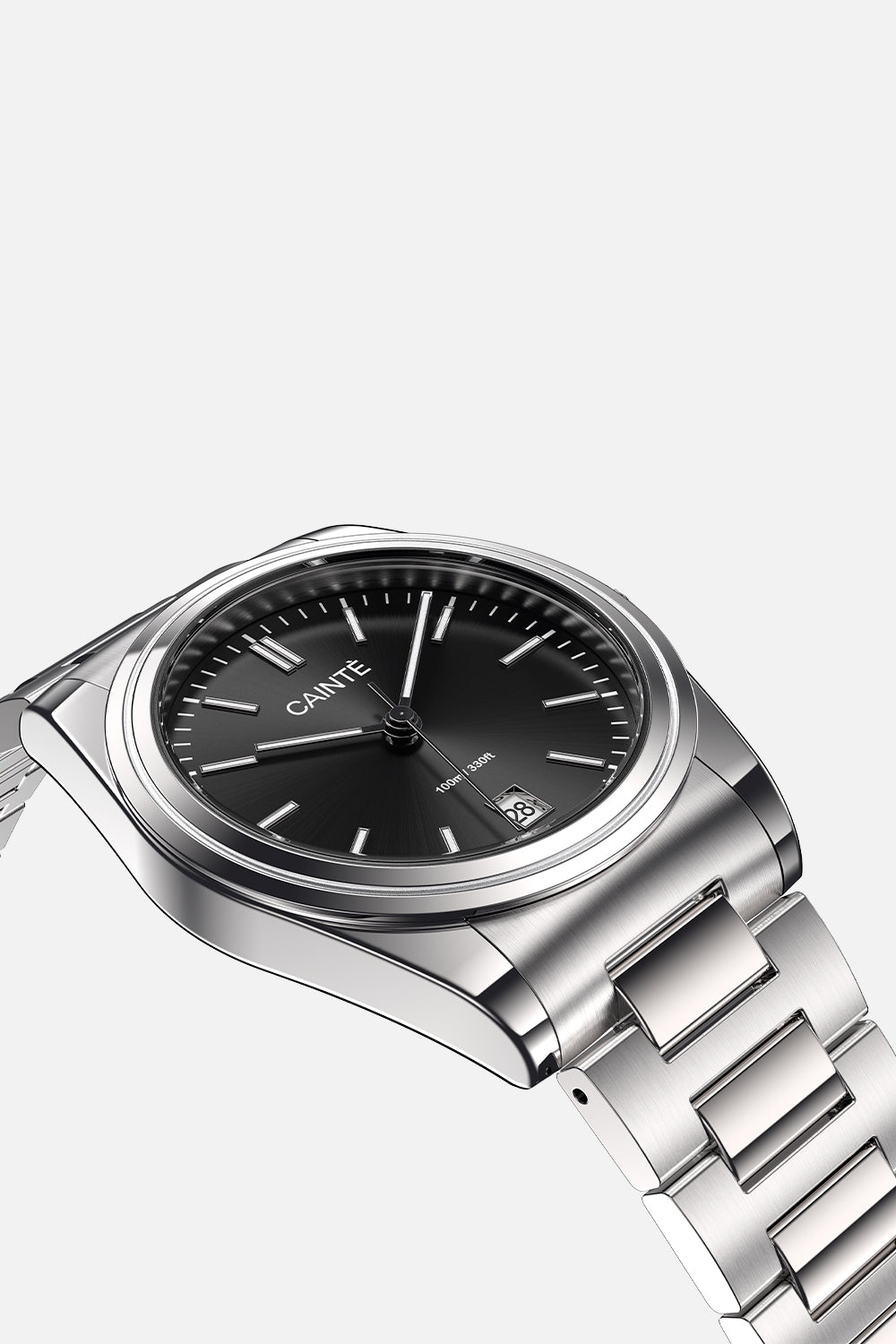 Low front view of the round case and crown