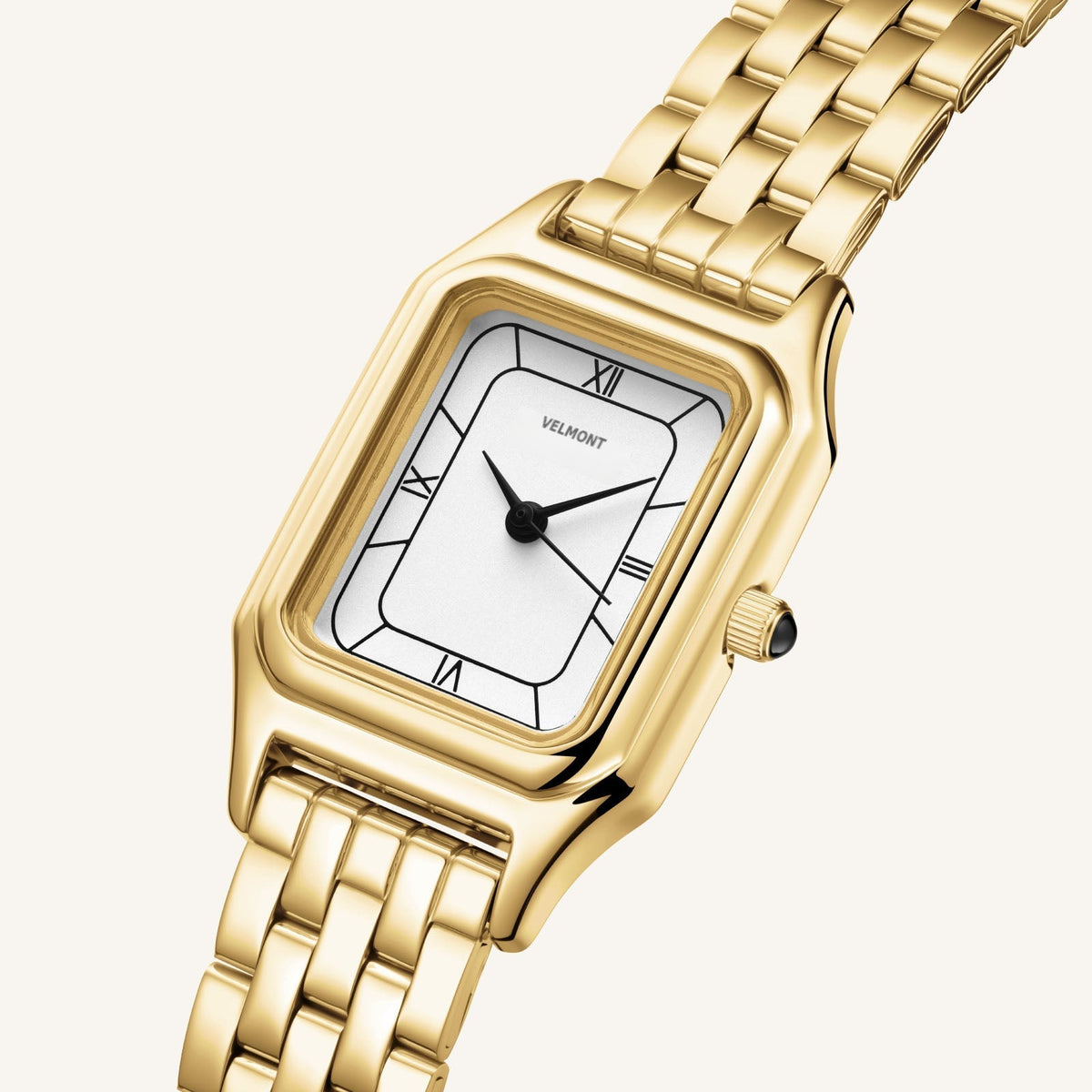 Close-up of the double gold frame and black numerals
