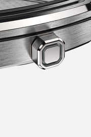 Macro view of the octagonal crown