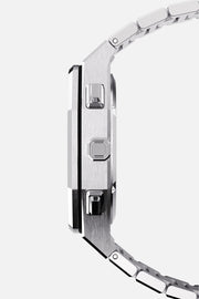 Side profile of the slim octagonal case