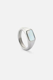 Inlay signet ring from the side, showing the tapered band