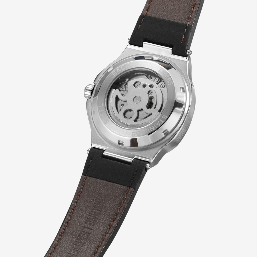 Display back with automatic movement