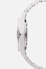 Side profile of the case
